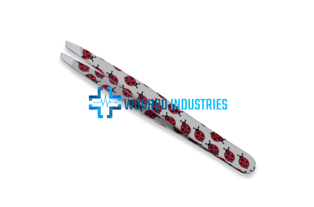 WI-1877 Ladybug Red Eyebrow Tweezers
